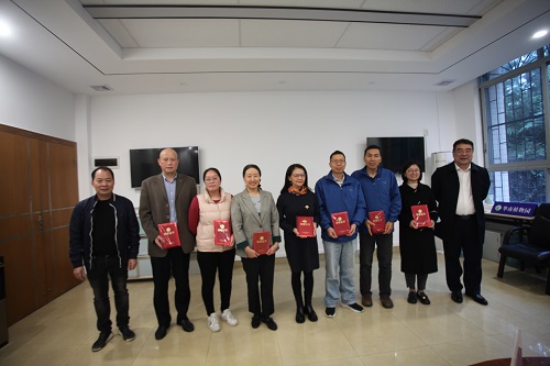 6.“優(yōu)秀報道”獲獎?wù)吆嫌?JPG